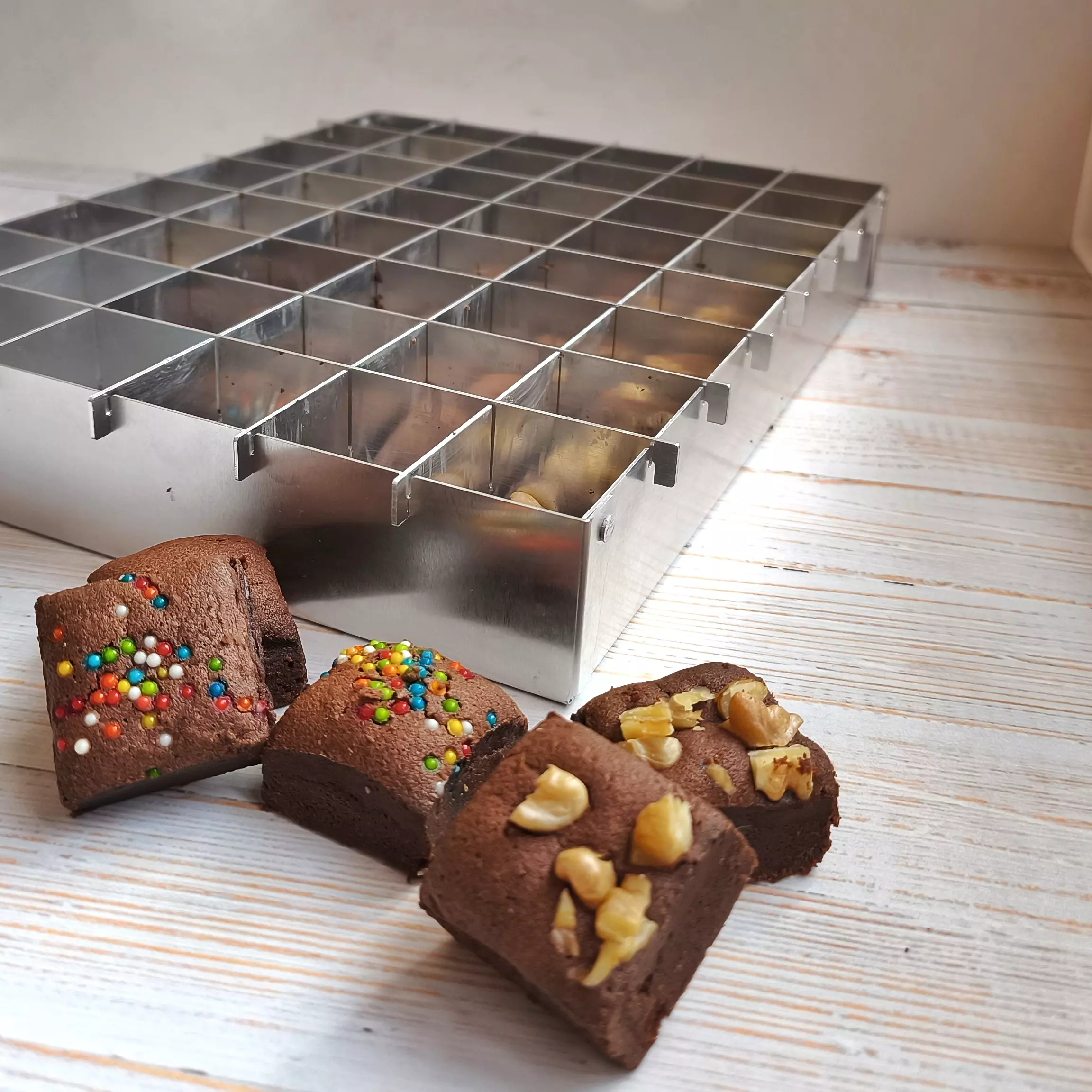Molde Brownie 21 x 28 cm CYBER - Imagen 9