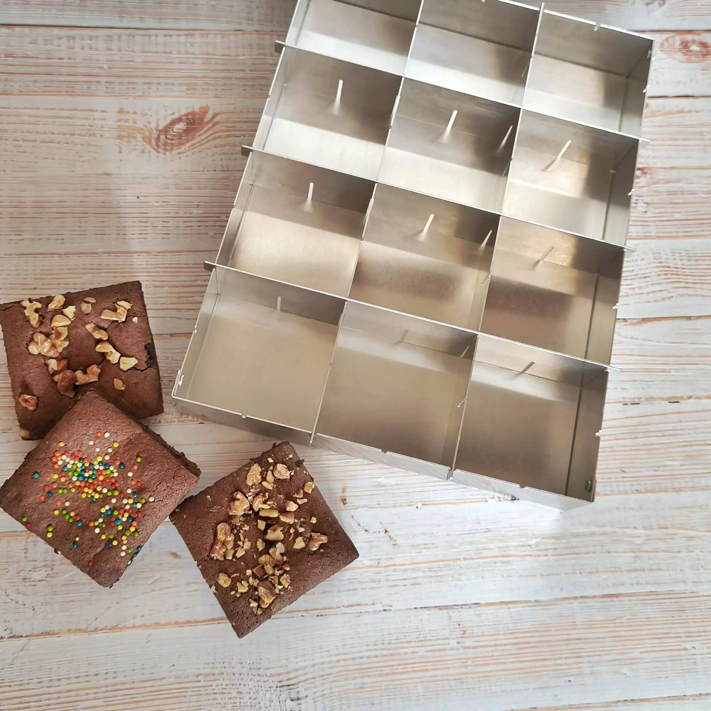 Molde Brownie 21 x 28 cm CYBER - Imagen 10